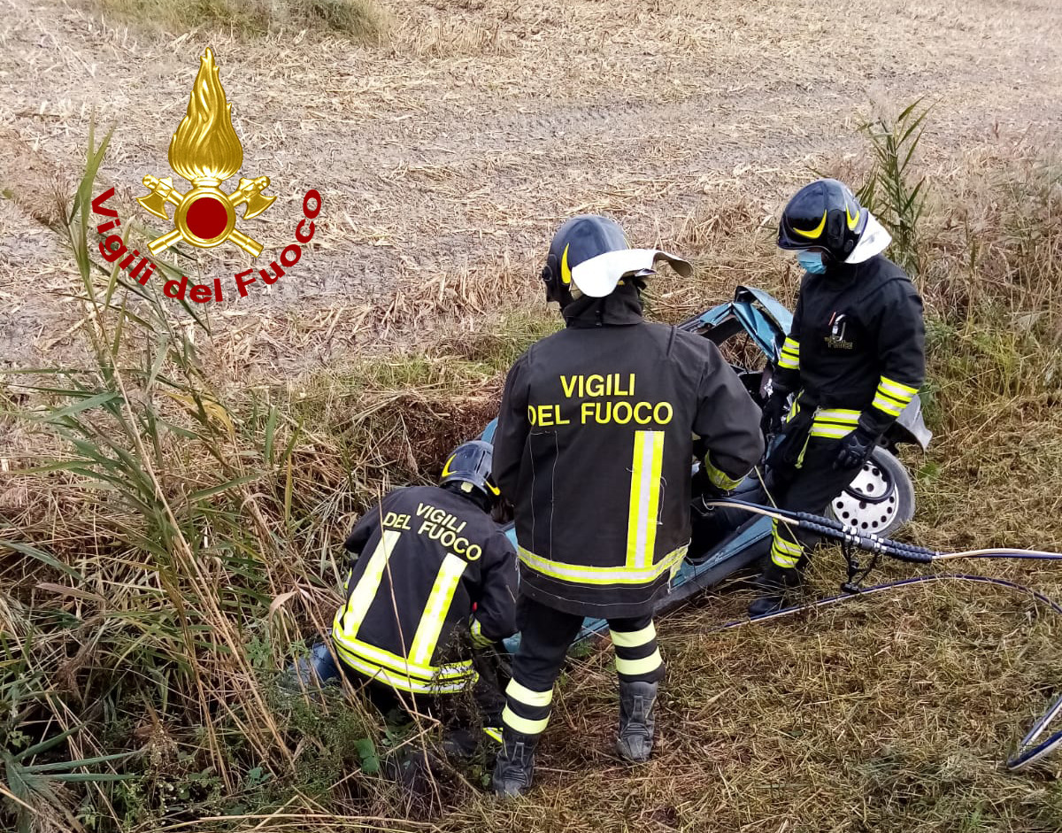 ERACLEA: SCONTRO TRA DUE MEZZI, FERITI DUE ANZIANI